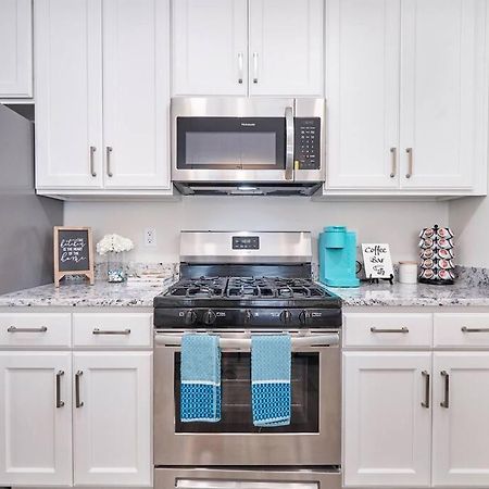 Luxurious Alberta Beach House W/ Historical Detail Hampton Eksteriør bilde