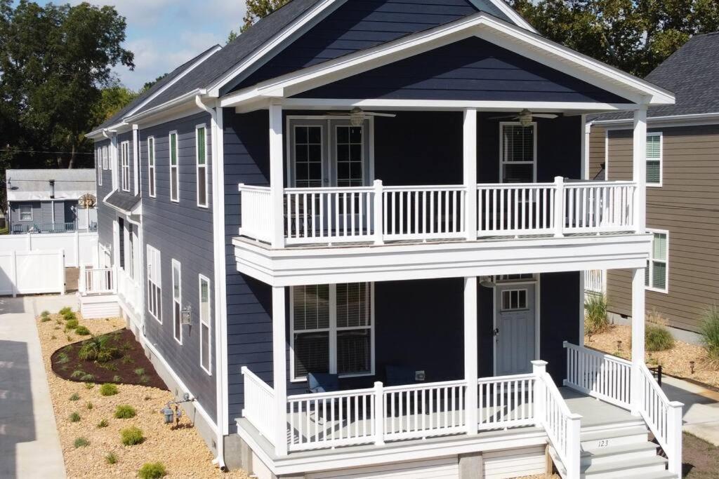 Luxurious Alberta Beach House W/ Historical Detail Hampton Eksteriør bilde